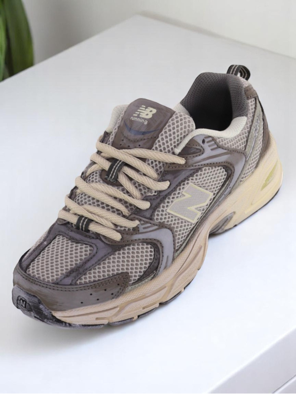 New Balance 530