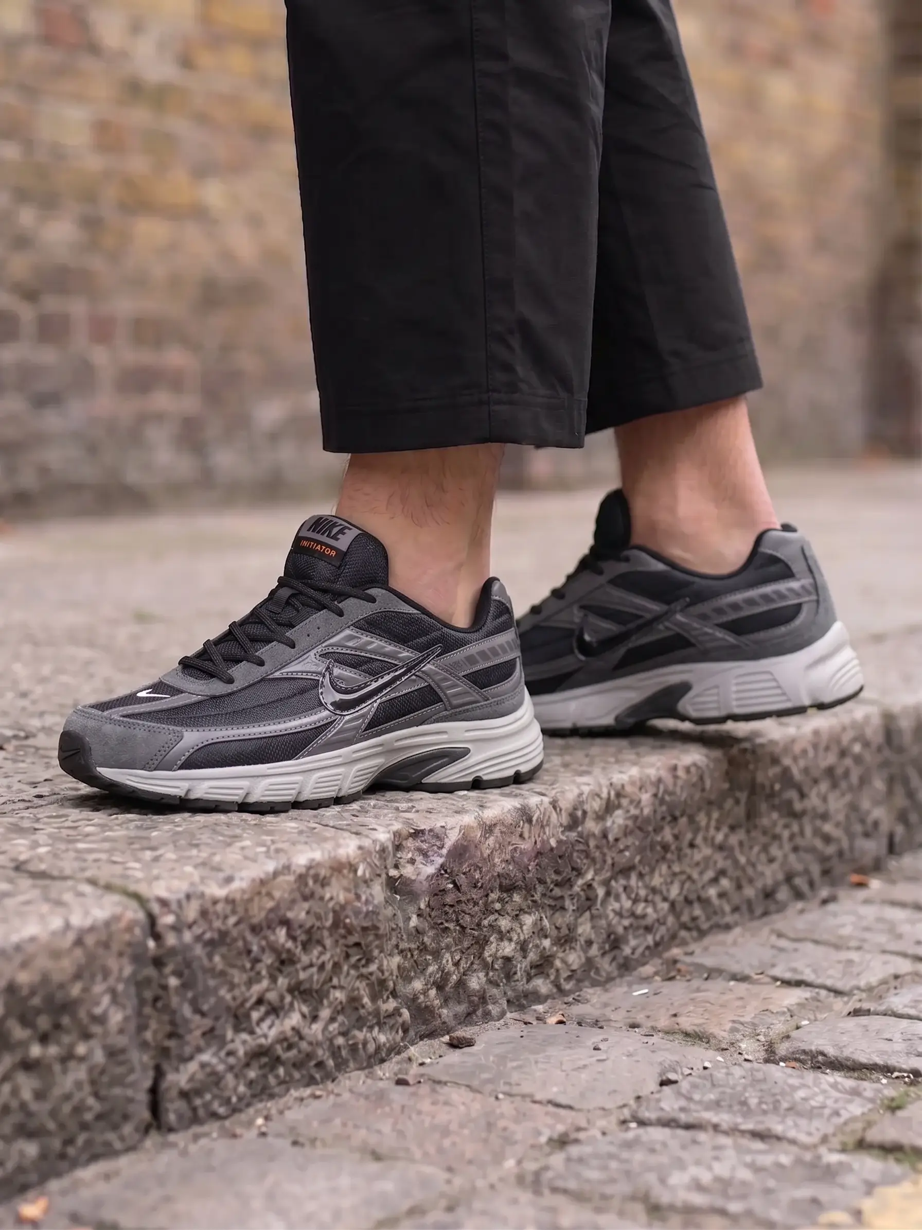 Nike Initiator