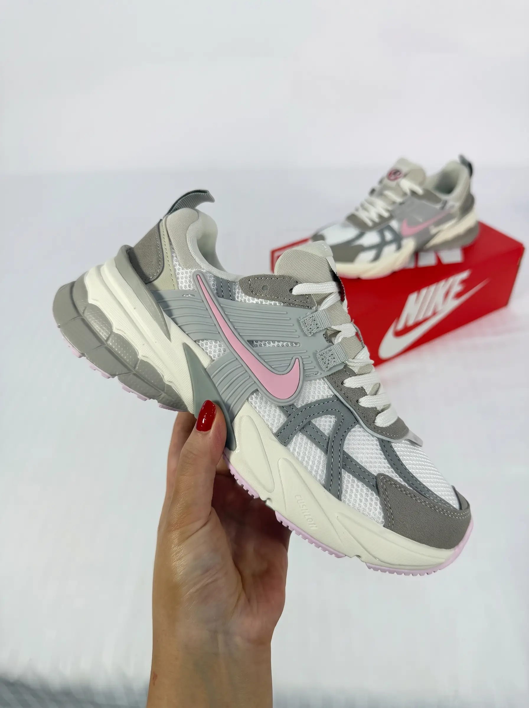 Nike V2K Run