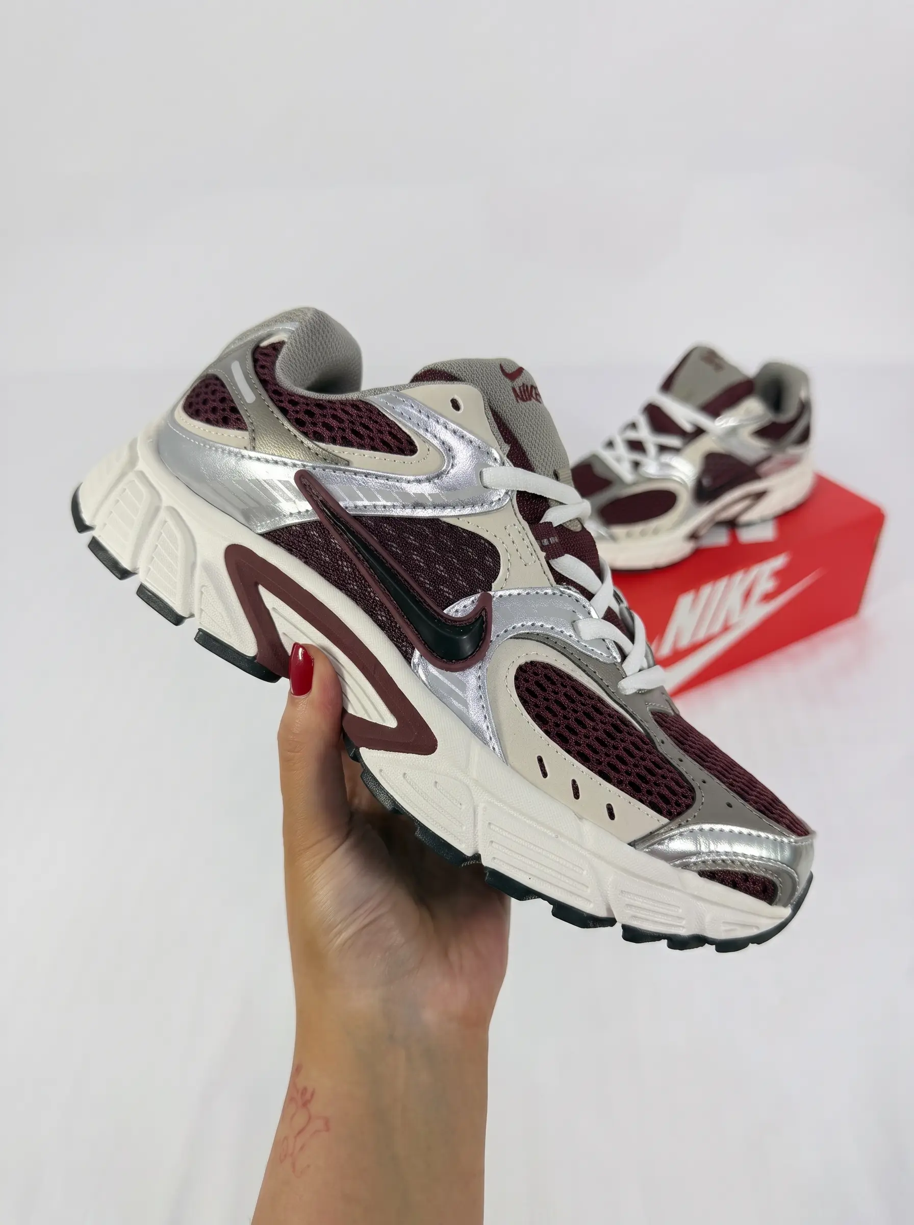 Nike V5 RNR