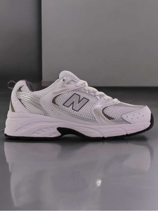 New Balance 530