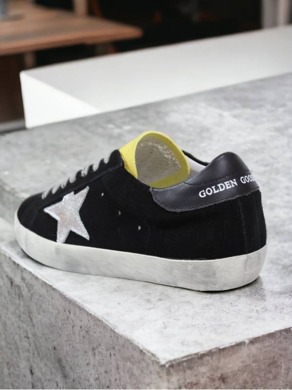 Golden Goose Superstar