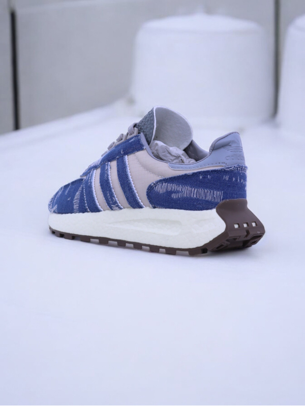 Adidas Retropy