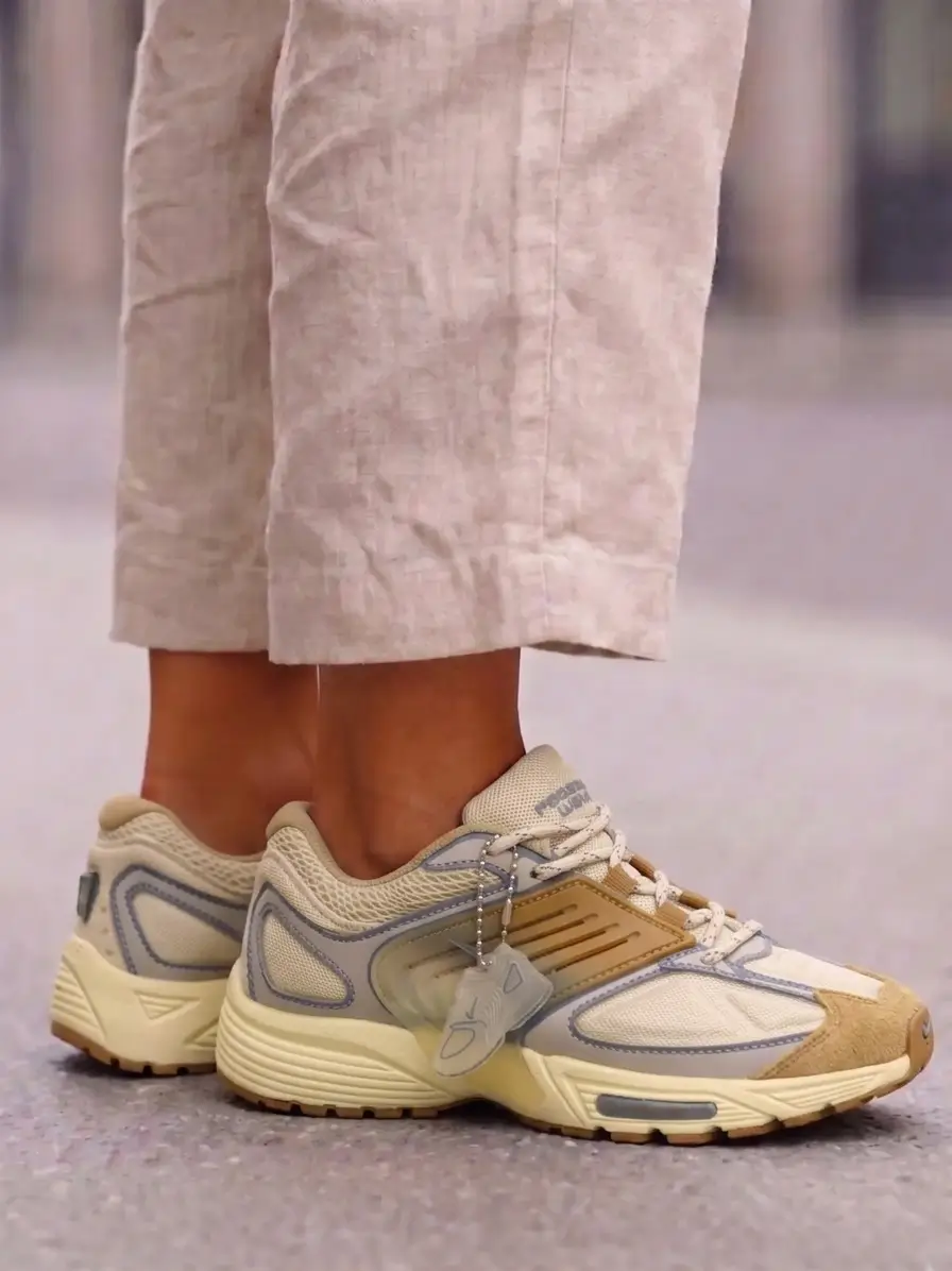 Nike Air Pegasus Wave