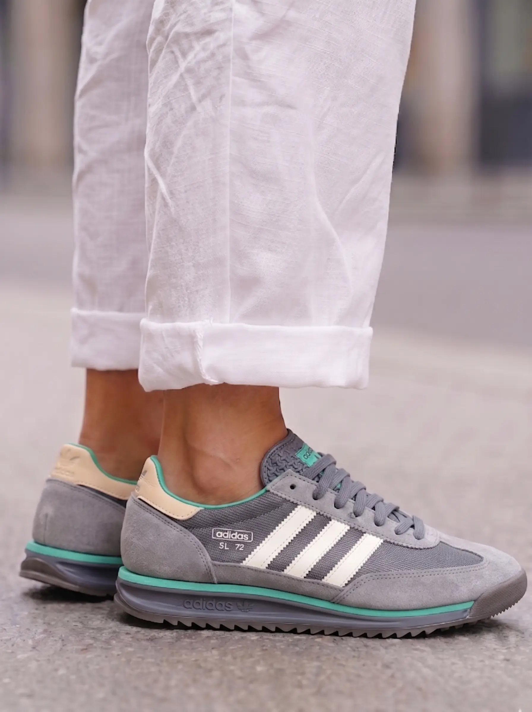 Adidas SL 72