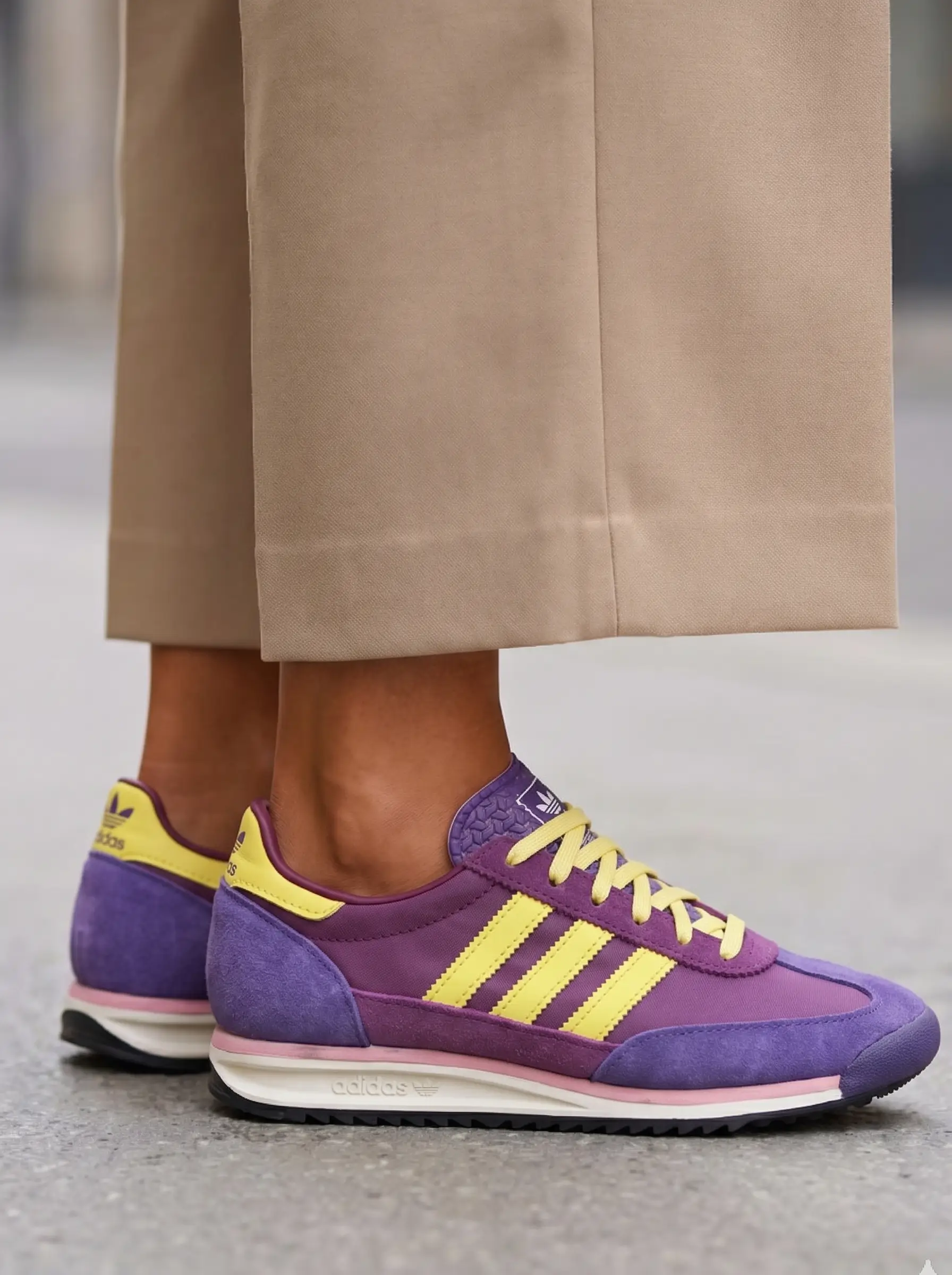Adidas SL 72