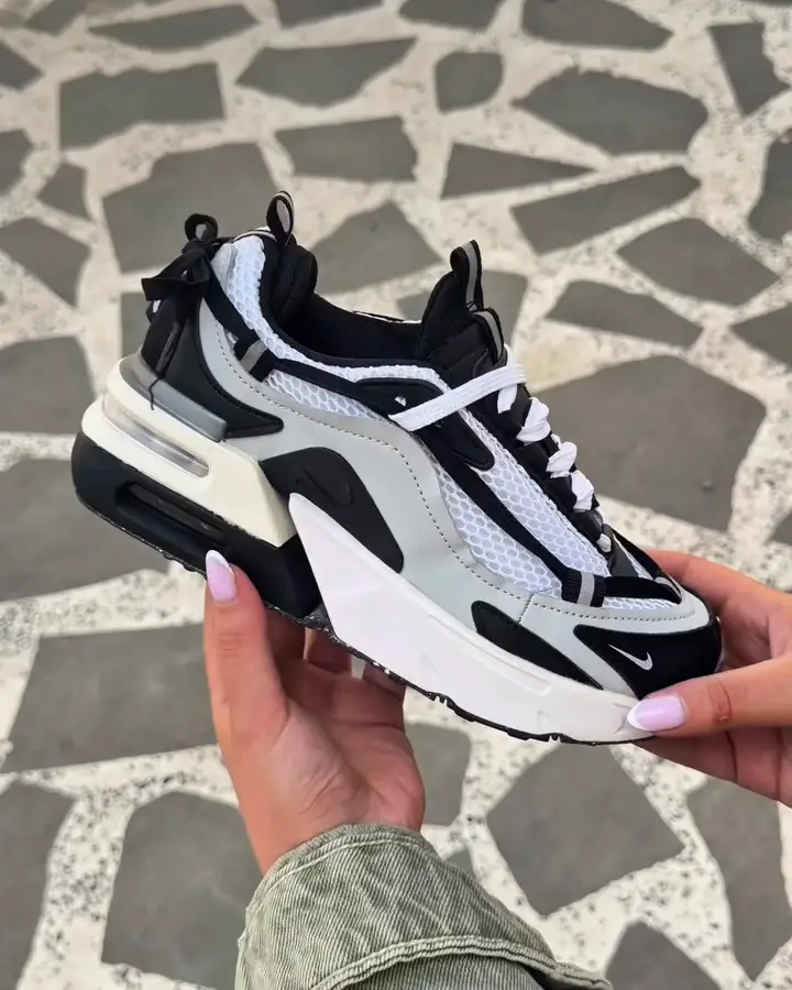 Nike Air Max Furyosa