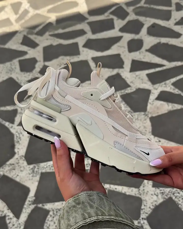 Nike Air Max Furyosa