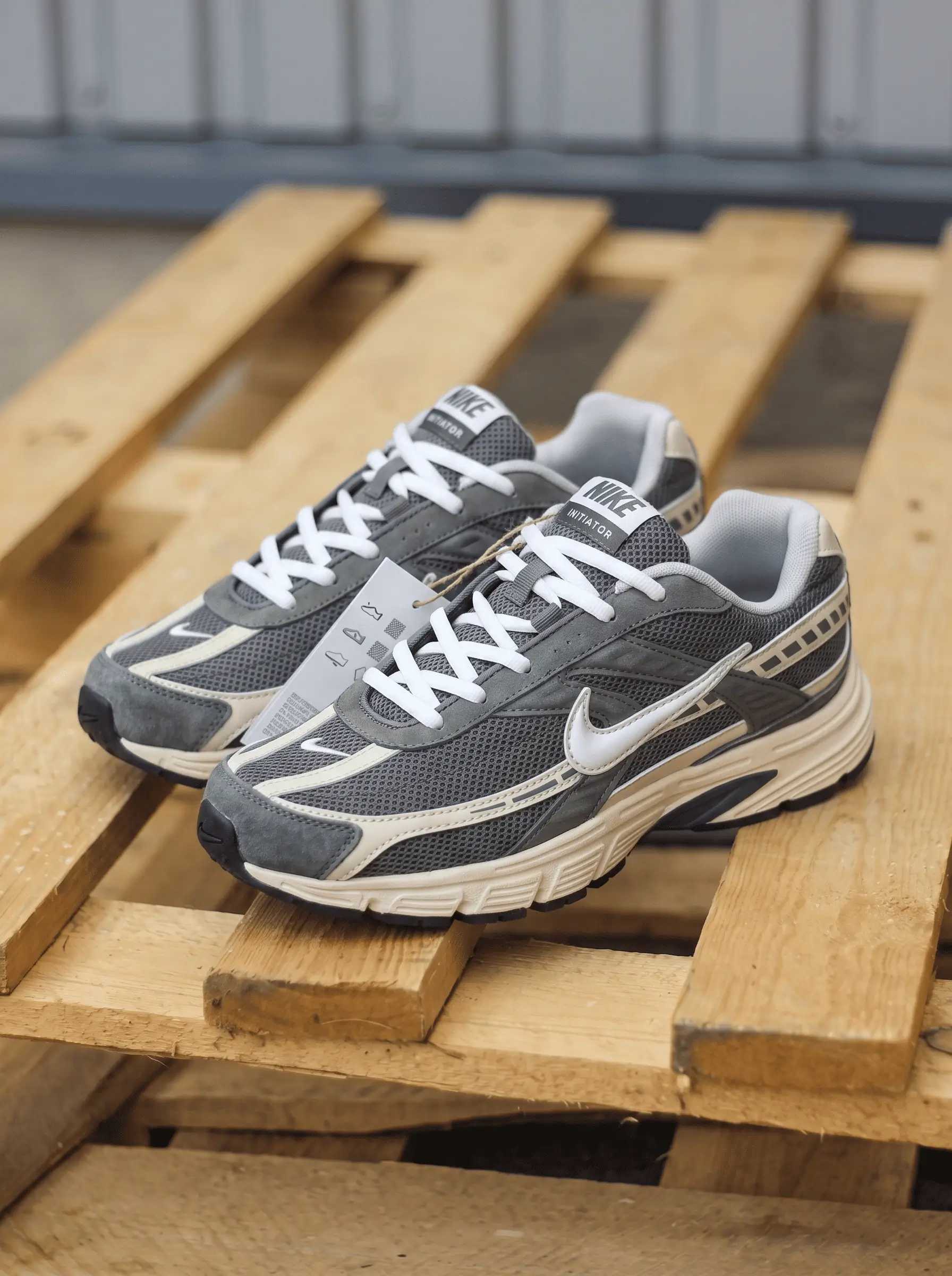 Nike Initiator