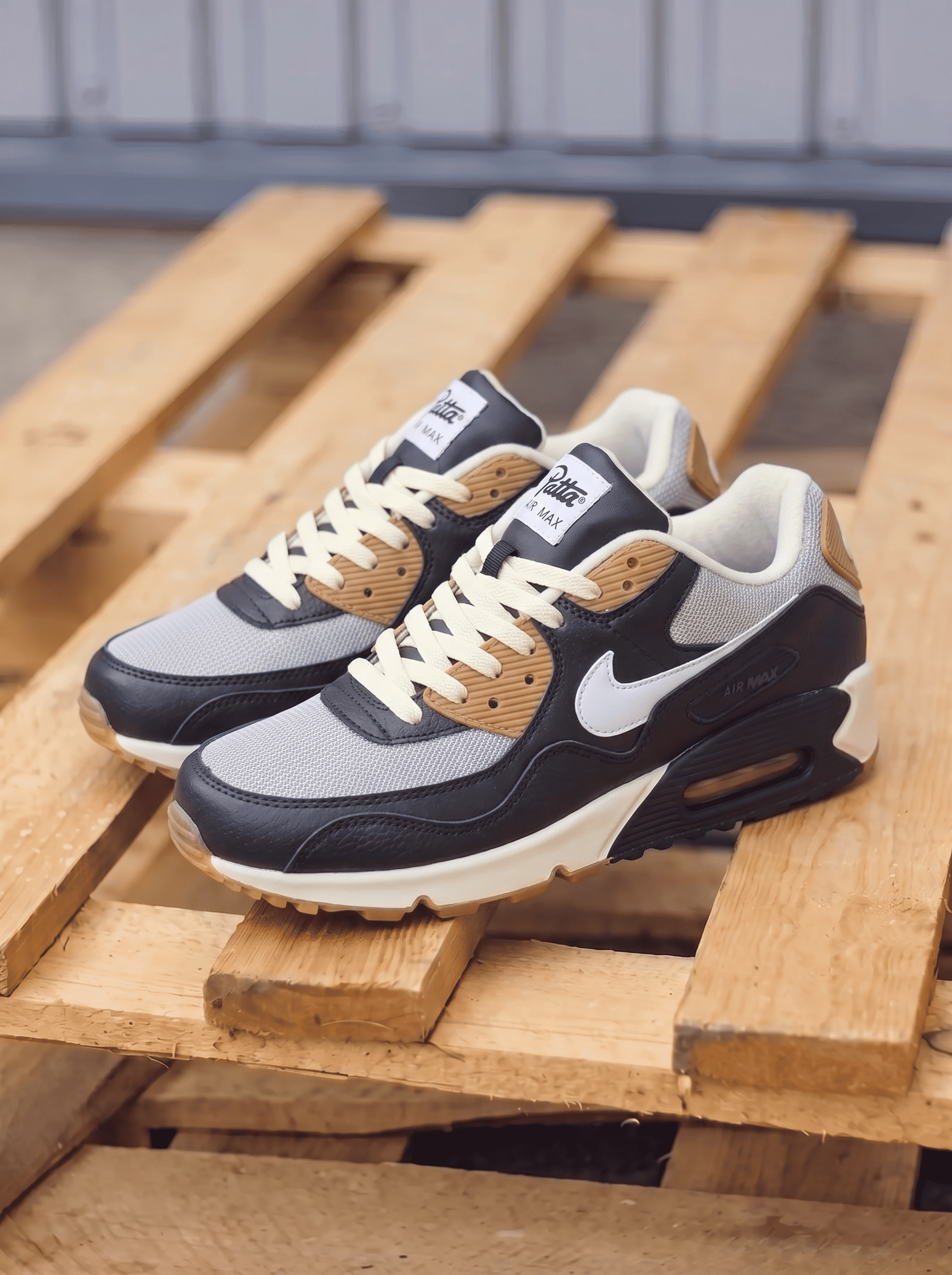Patta x Nike Air Max 90 SP