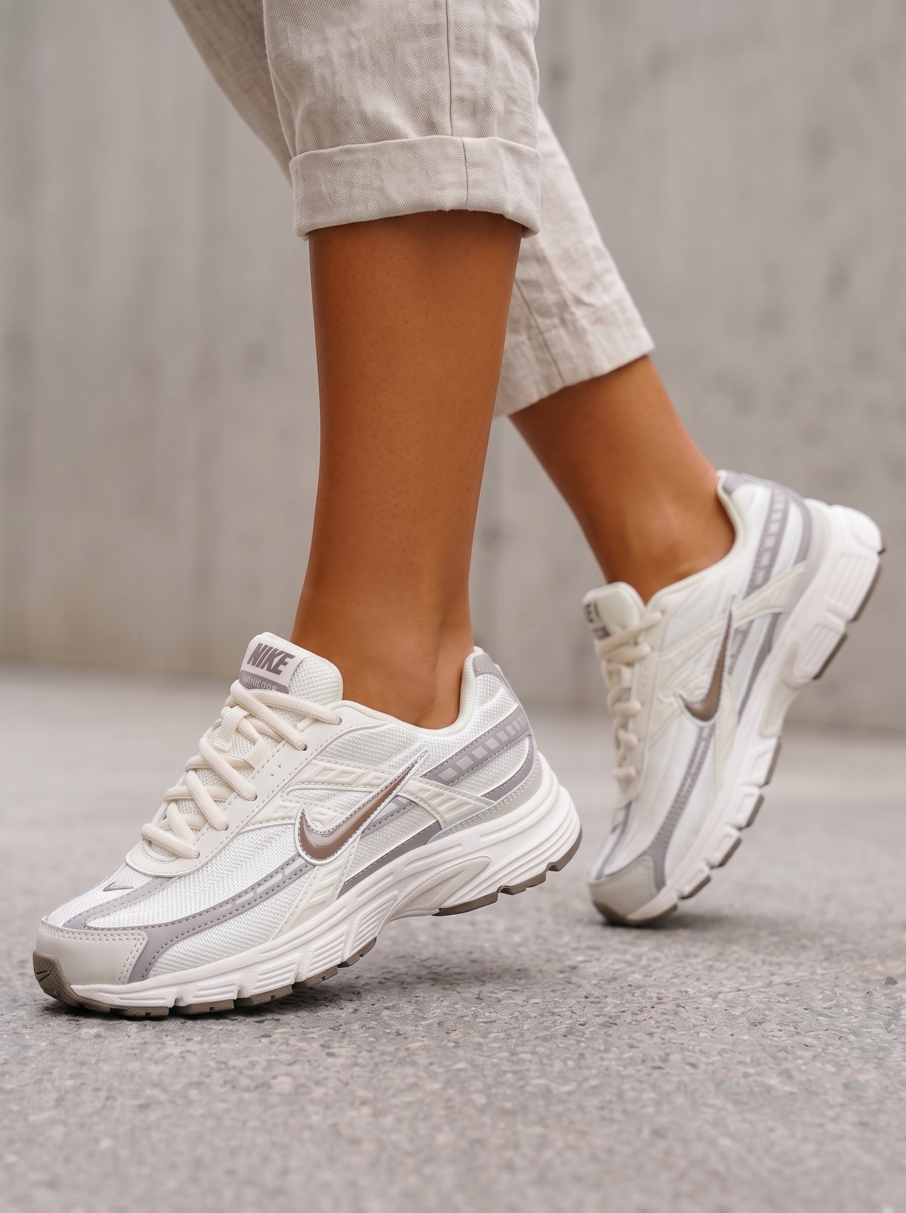 Nike Initiator