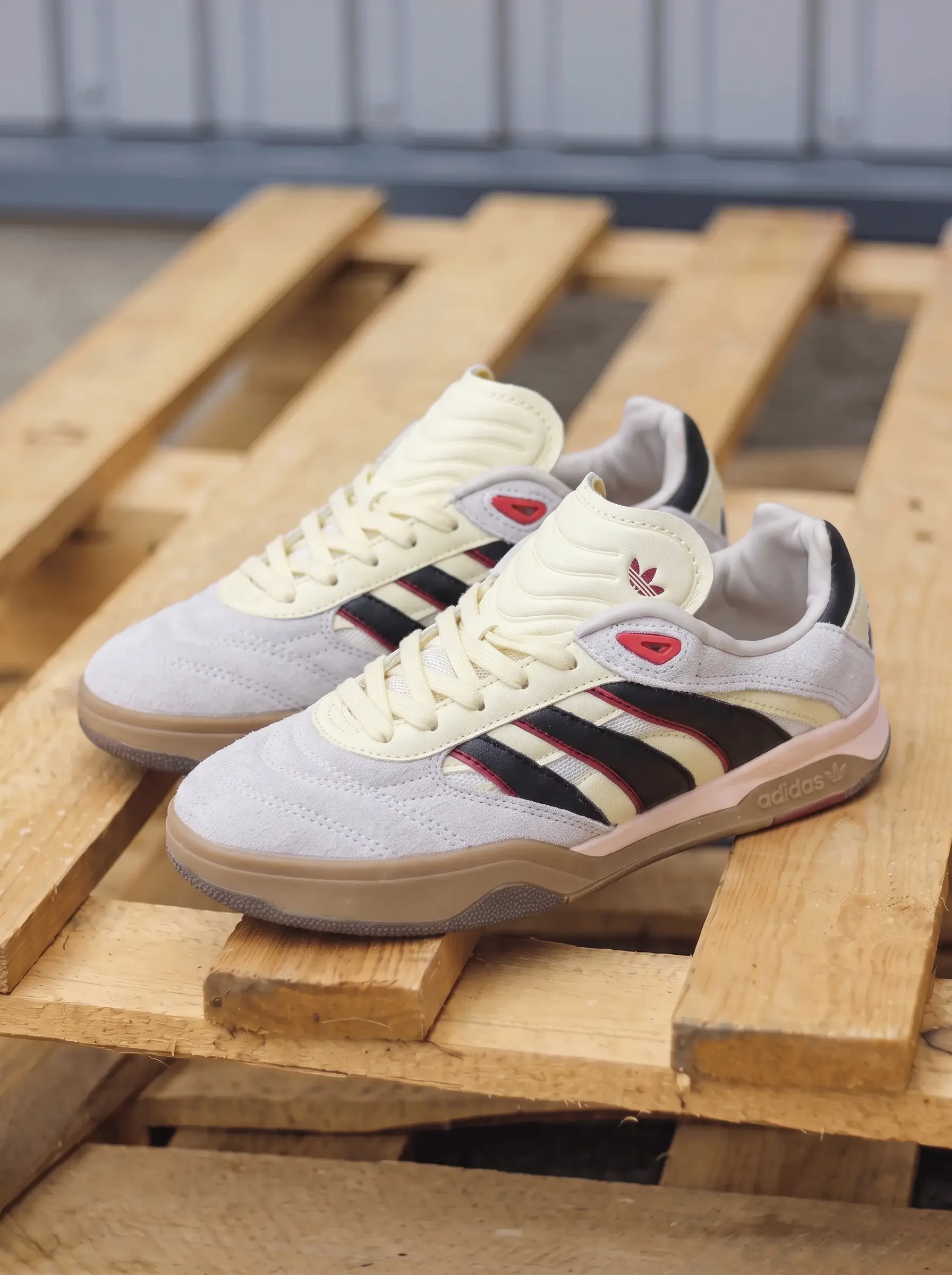 Adidas Predator Mundial