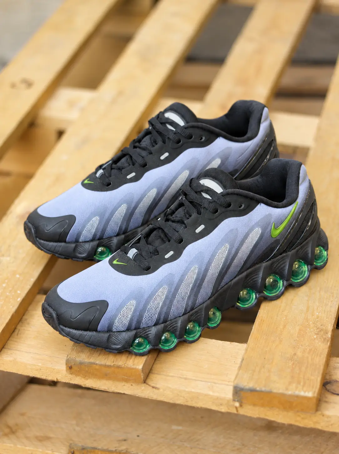 Nike Air Max Dn8