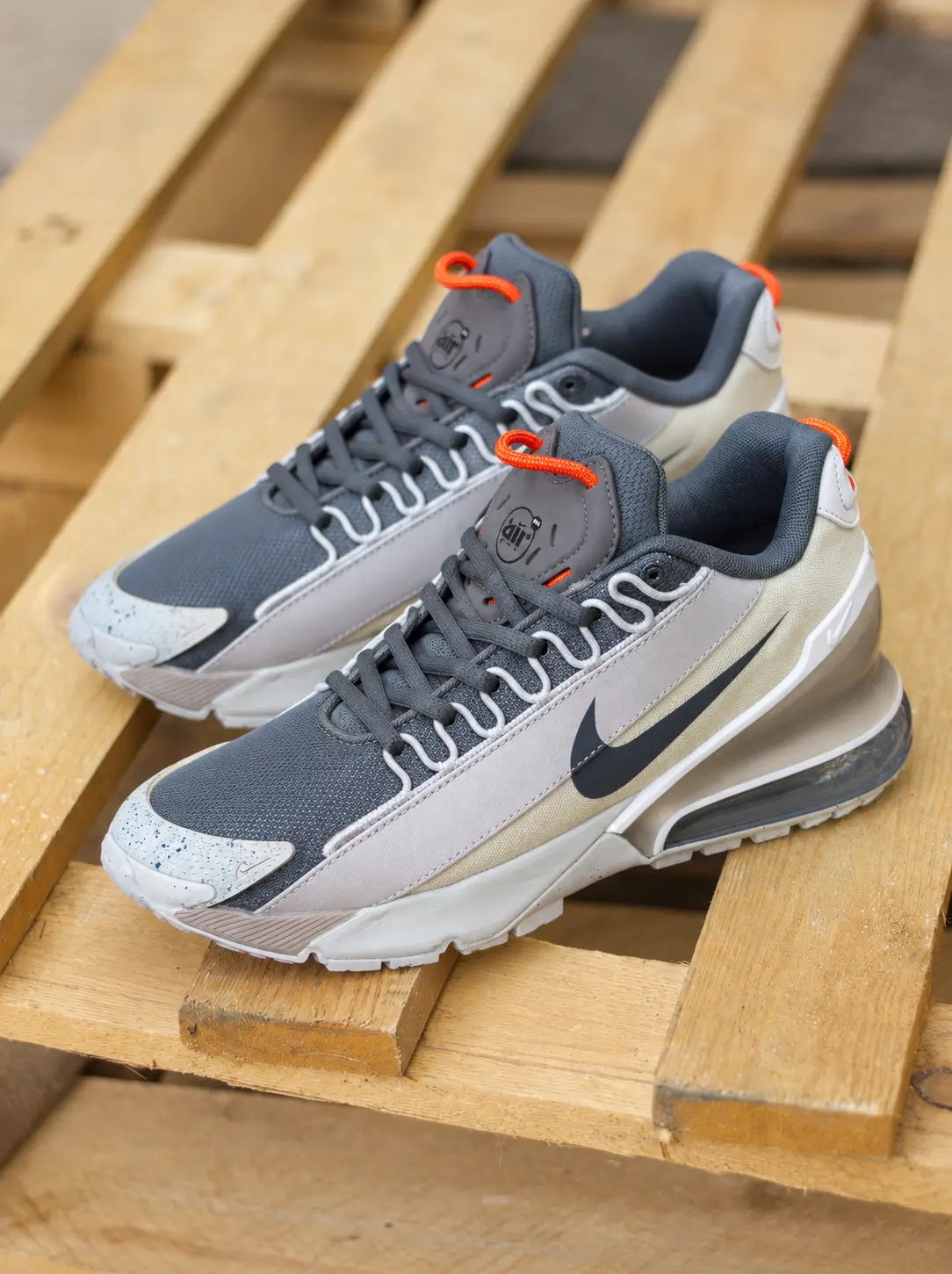 Nike Air Max Pulse
