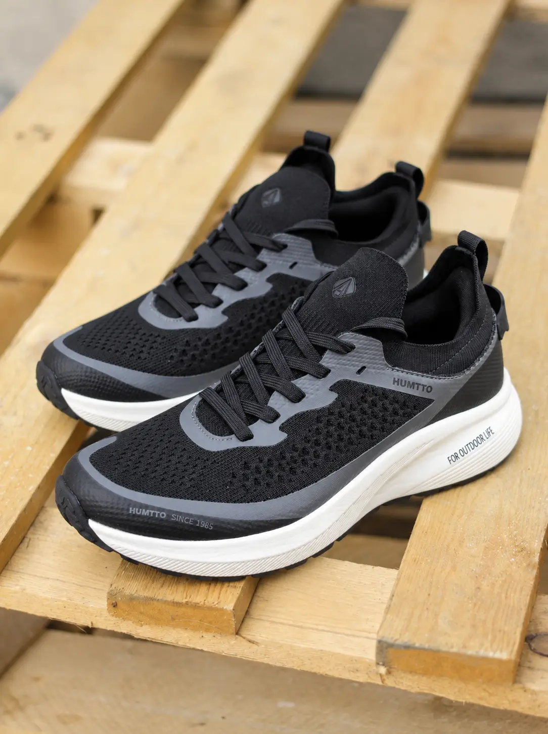 Humtto Hiking Shoes