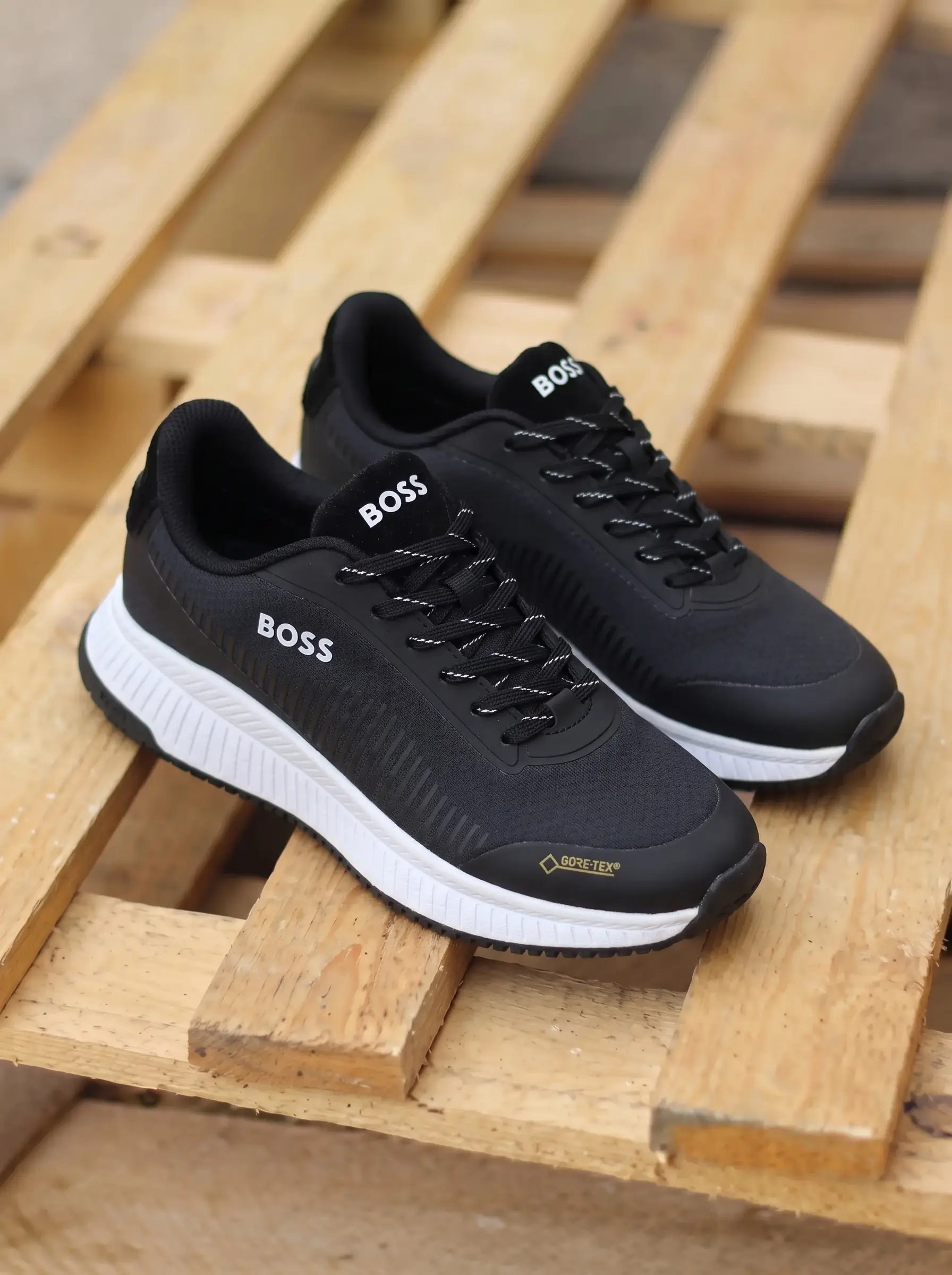 BOSS Gore-Tex