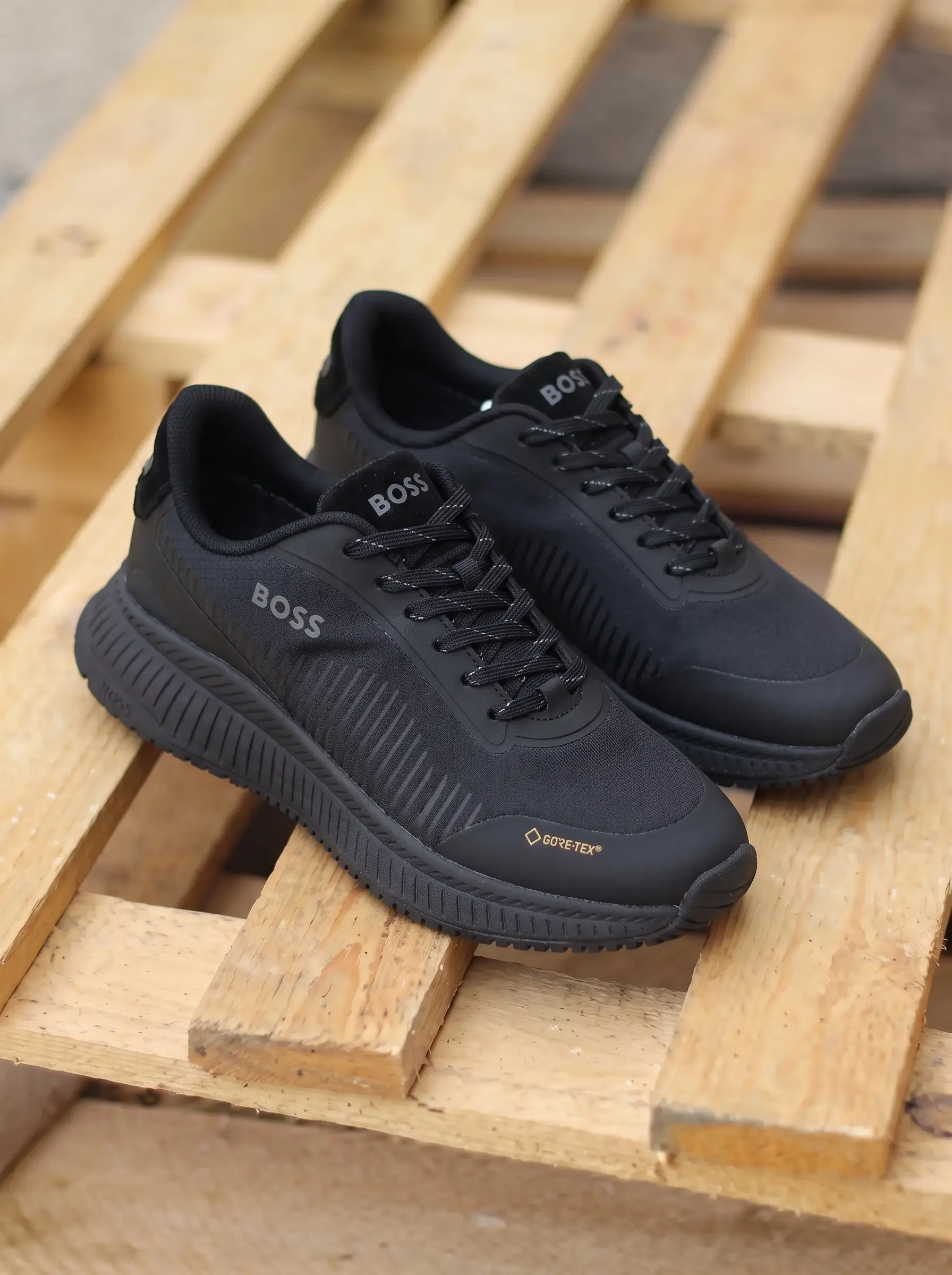 BOSS Gore-Tex